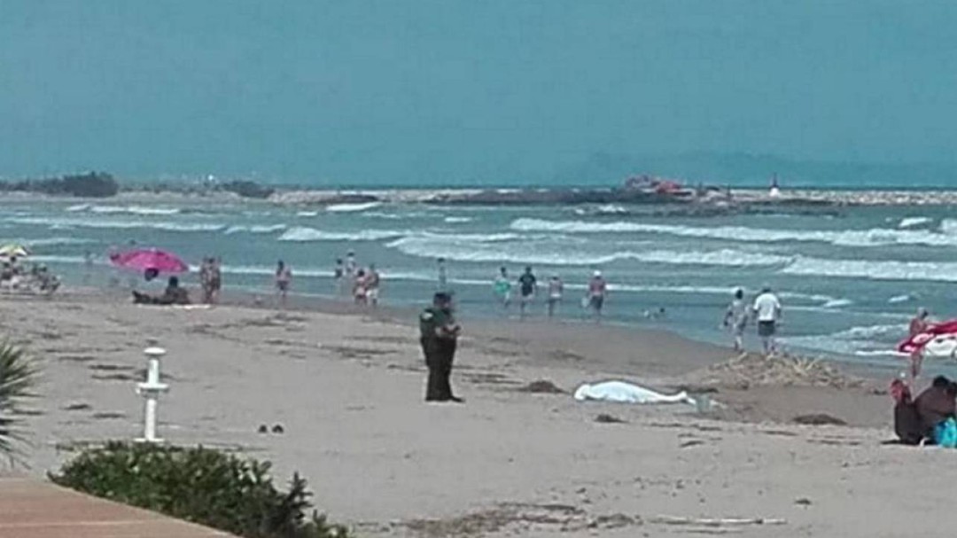 Domingo negro en las playas de la Comunitat Valenciana con cinco personas ahogadas