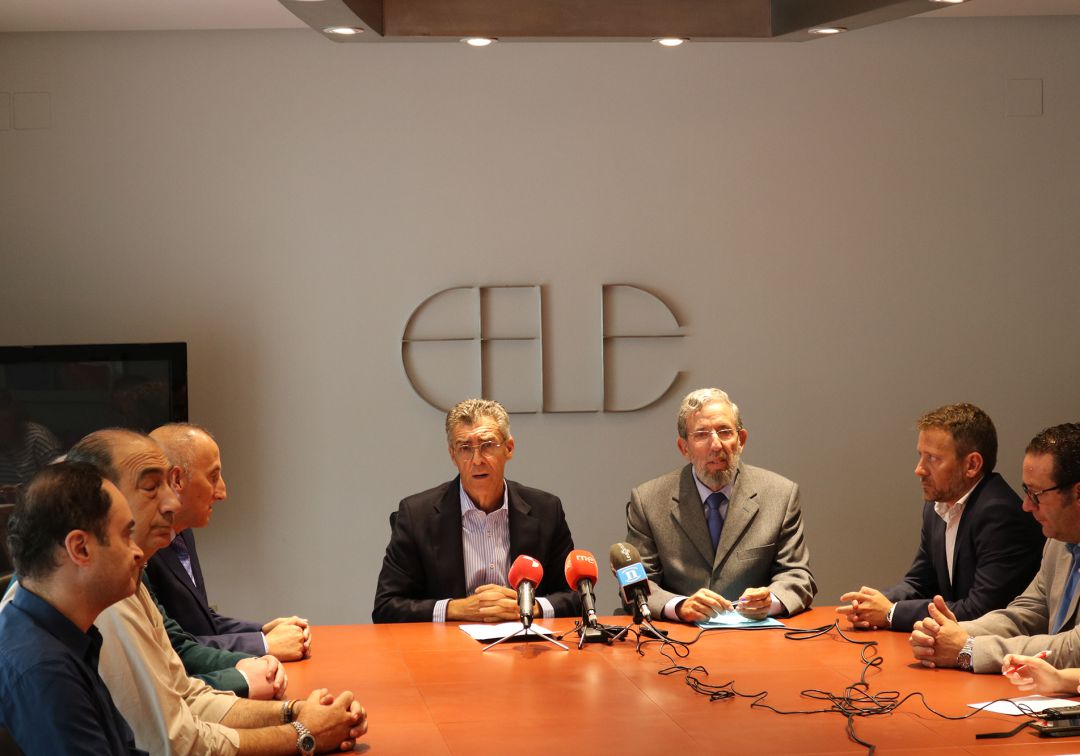 Más de 2.000 alumnos de la provincia a la espera de sacarse el carné por la falta de examinadores Más de 2.000 alumnos de la provincia a la espera de sacarse el carné por la falta de examinadores