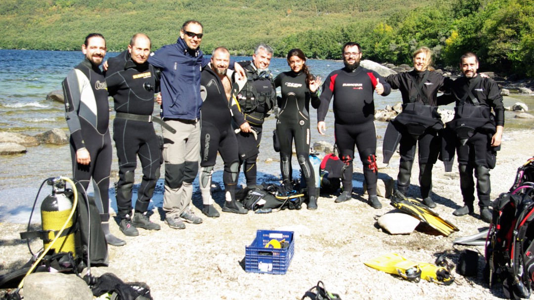 Nueva jornada de limpieza del fondo del Lago de Sanabria