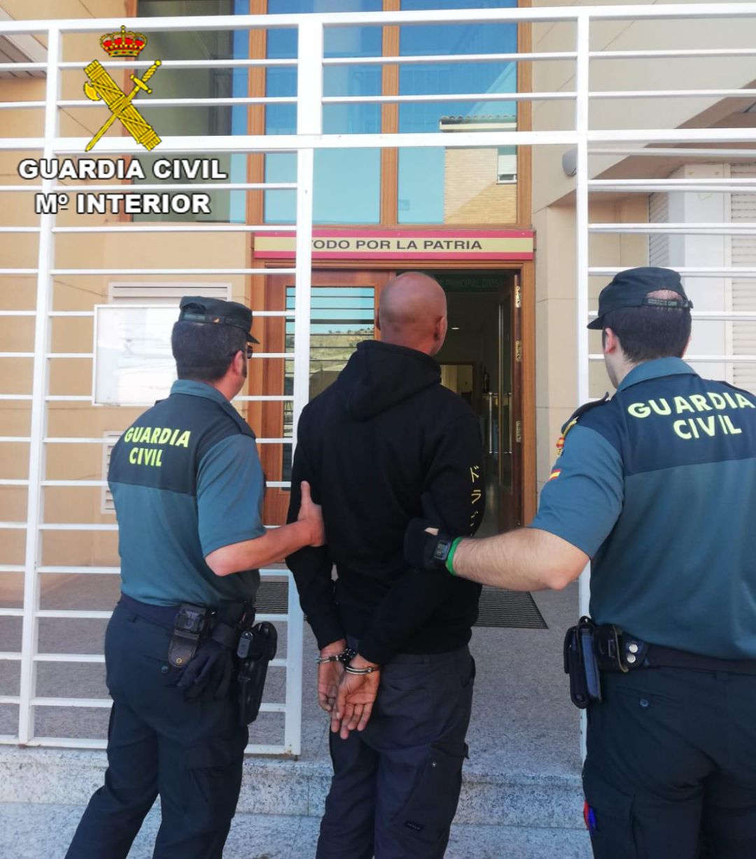 Detenido en Mirabueno Detenido en Mirabueno