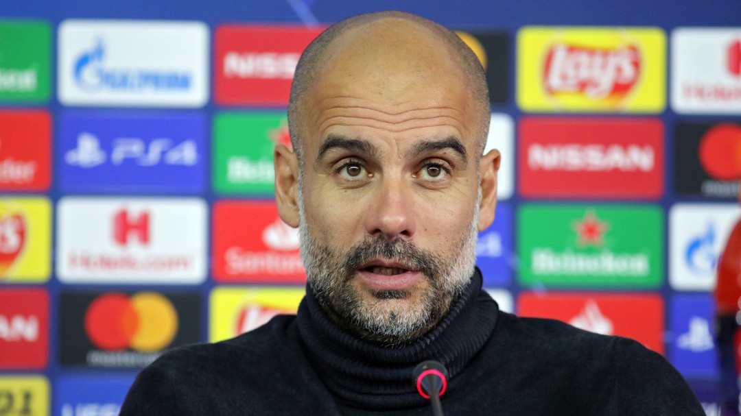 Guardiola defiende a Bernardo Silva tras ser acusado de racismo: "Tiene mente abierta"
