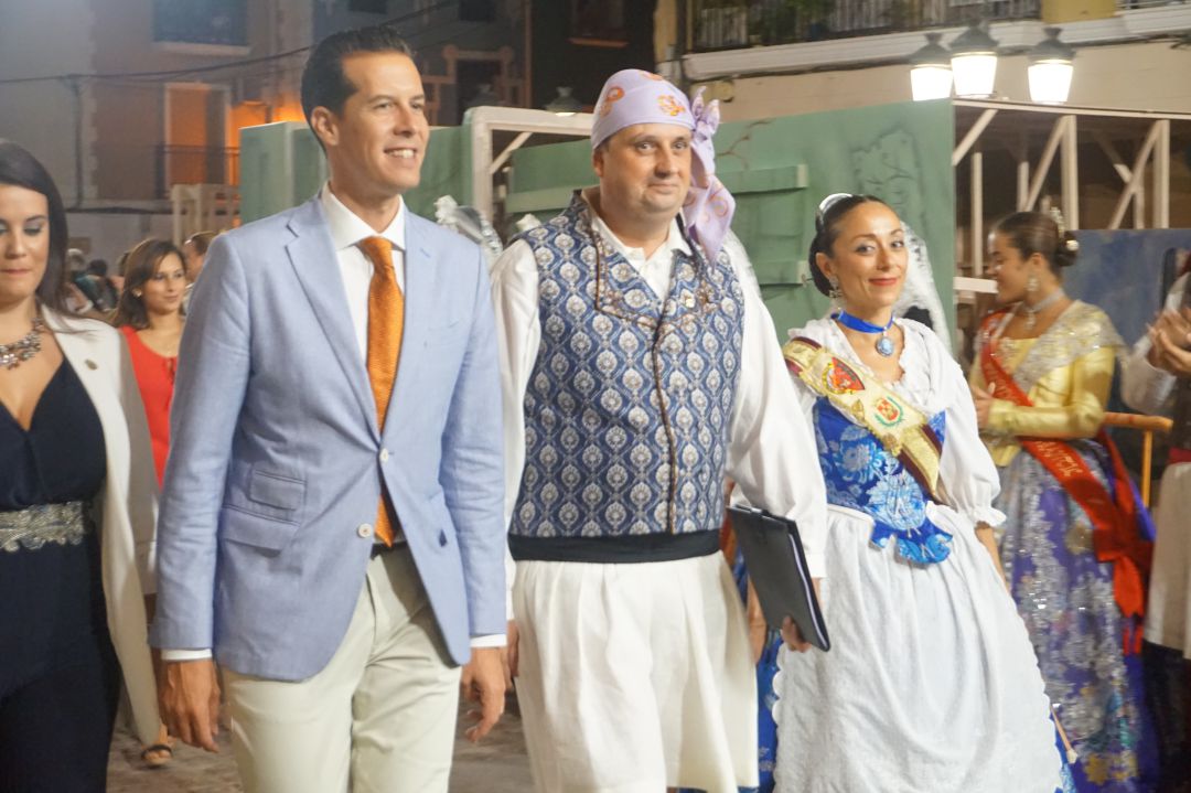 Alfaro, Rubio y Villena en el pregón de las Fallas de Elda 2019 Alfaro, Rubio y Villena en el pregón de las Fallas de Elda 2019