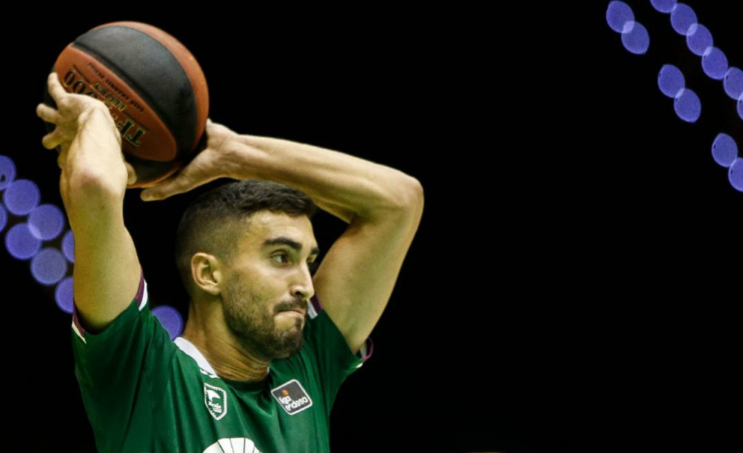 Jaime Fernández, en uno de los partidos de esta pretemporada Jaime Fernández, en uno de los partidos de esta pretemporada