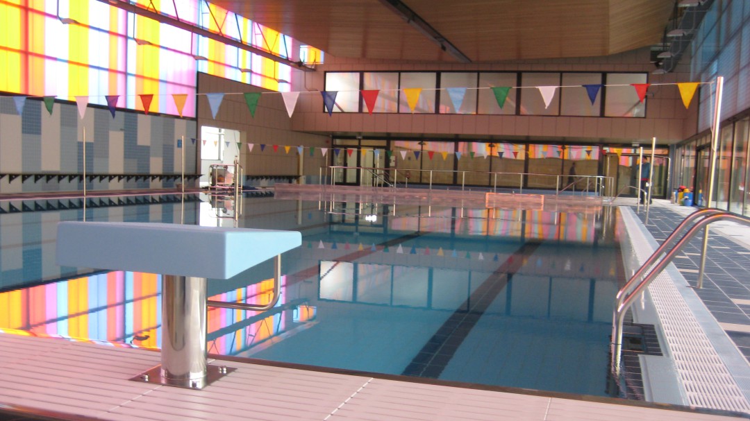 UGT denuncia el "empeño" del alcalde en cerrar las piscinas de Castejón