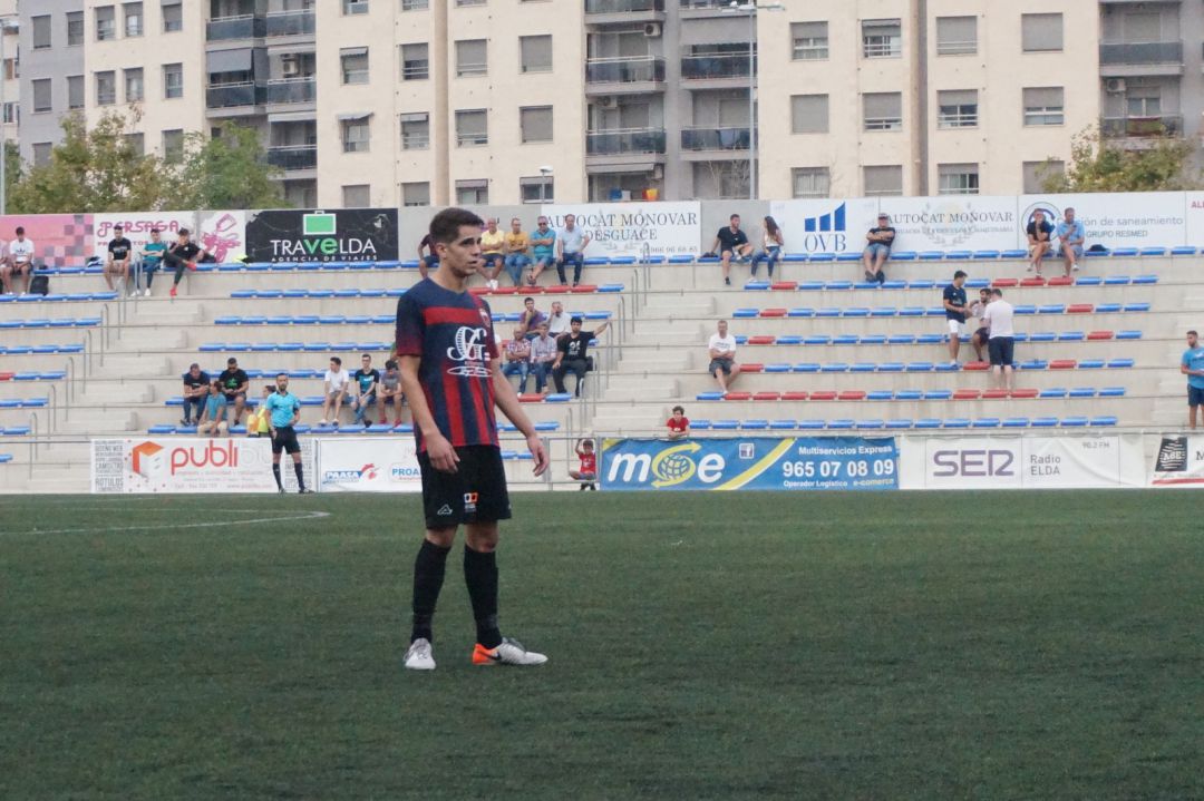 Ricky López seguirá comandando el centro del campo azulgrana Ricky López seguirá comandando el centro del campo azulgrana