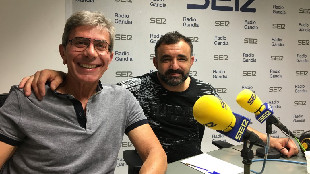 Exhibición de Enduro en Gandia para ayudar a Cáritas