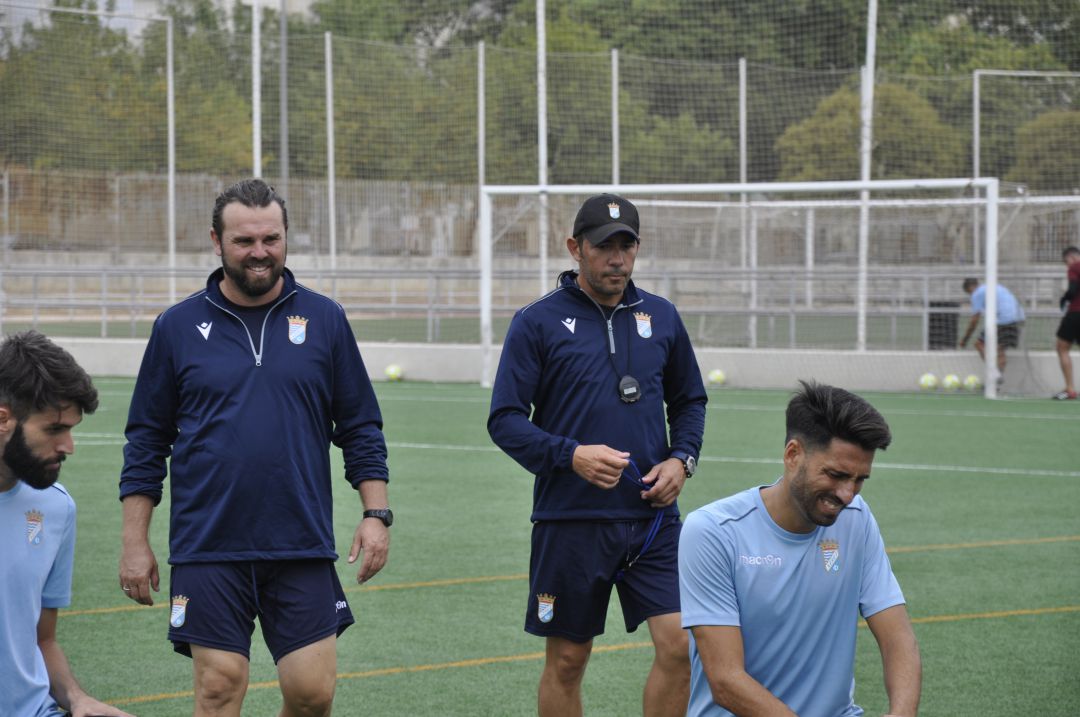 JUan Carlos Gómez junto a Juan Pedro durante un entrenamiento JUan Carlos Gómez junto a Juan Pedro durante un entrenamiento