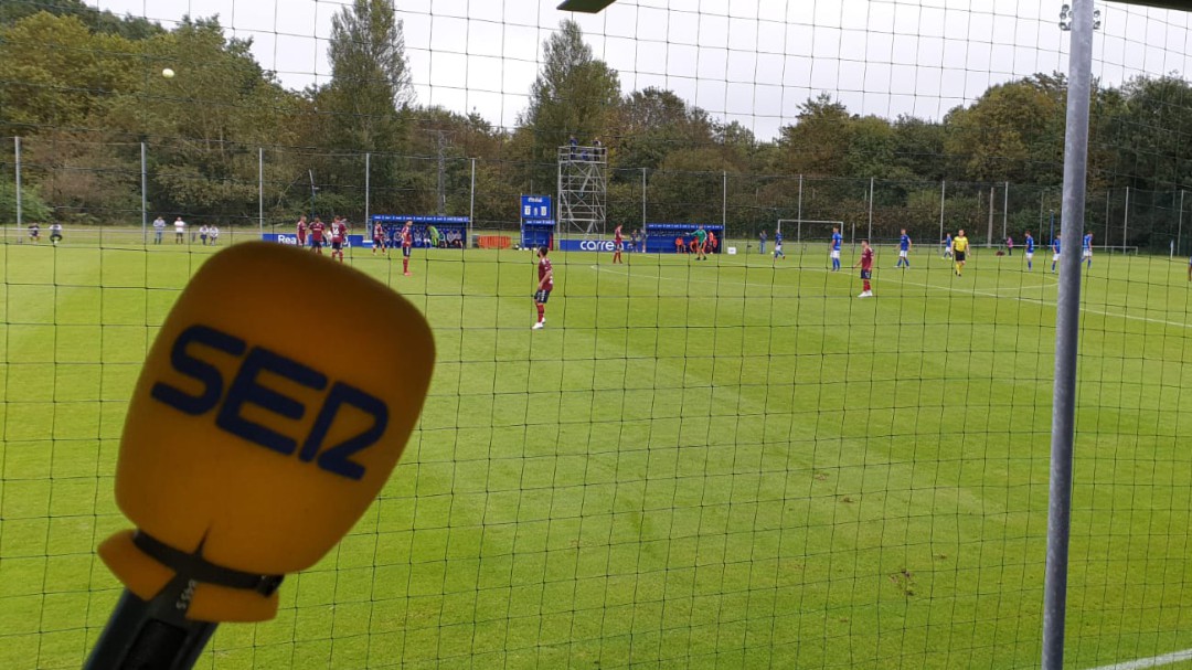 El Pontevedra regresa de Oviedo con los tres puntos