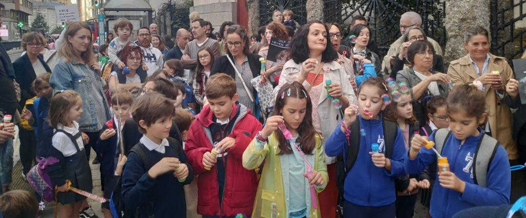 Movilización de la comunidad escolar de Labaca Movilización de la comunidad escolar de Labaca
