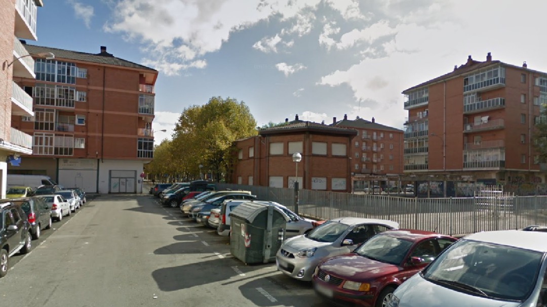 Revuelo en Zaramaga tras disparar desde la ventana con una pistola de gas