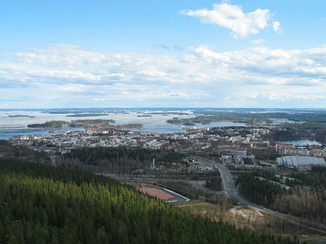 Vista de la ciudad de Kuopio. Vista de la ciudad de Kuopio.