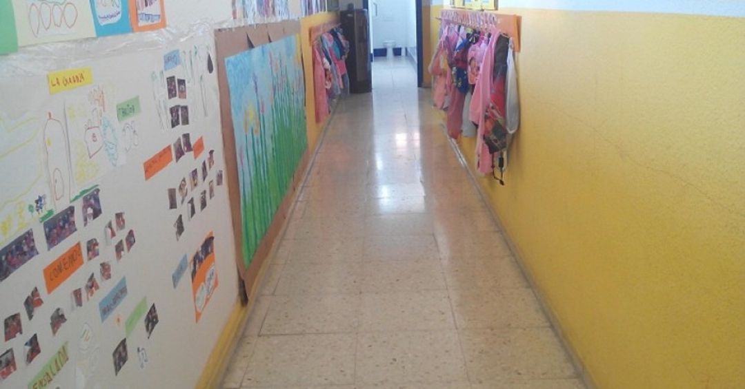 Imagen de archivo, del año 2016, del interior de un colegio público de Dénia. Imagen de archivo, del año 2016, del interior de un colegio público de Dénia.
