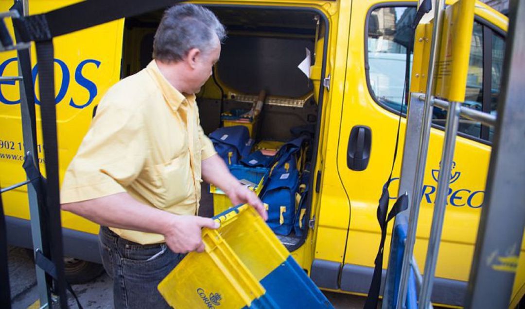 CCOO y Correos lanzan una convocatoria de 4.005 empleos fijos CCOO y Correos lanzan una convocatoria de 4.005 empleos fijos