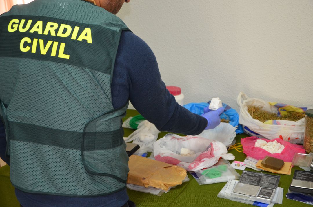Una investigación iniciada en Zamora permite detener a un grupo dedicado al tráfico de drogas Una investigación iniciada en Zamora permite detener a un grupo dedicado al tráfico de drogas