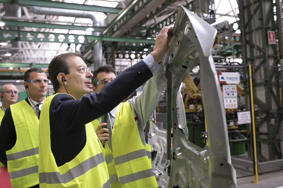 El consejero de Empleo e Industria, Germán Barrios, durante su visita a las instalaciones de NISSAN en Ávila El consejero de Empleo e Industria, Germán Barrios, durante su visita a las instalaciones de NISSAN en Ávila