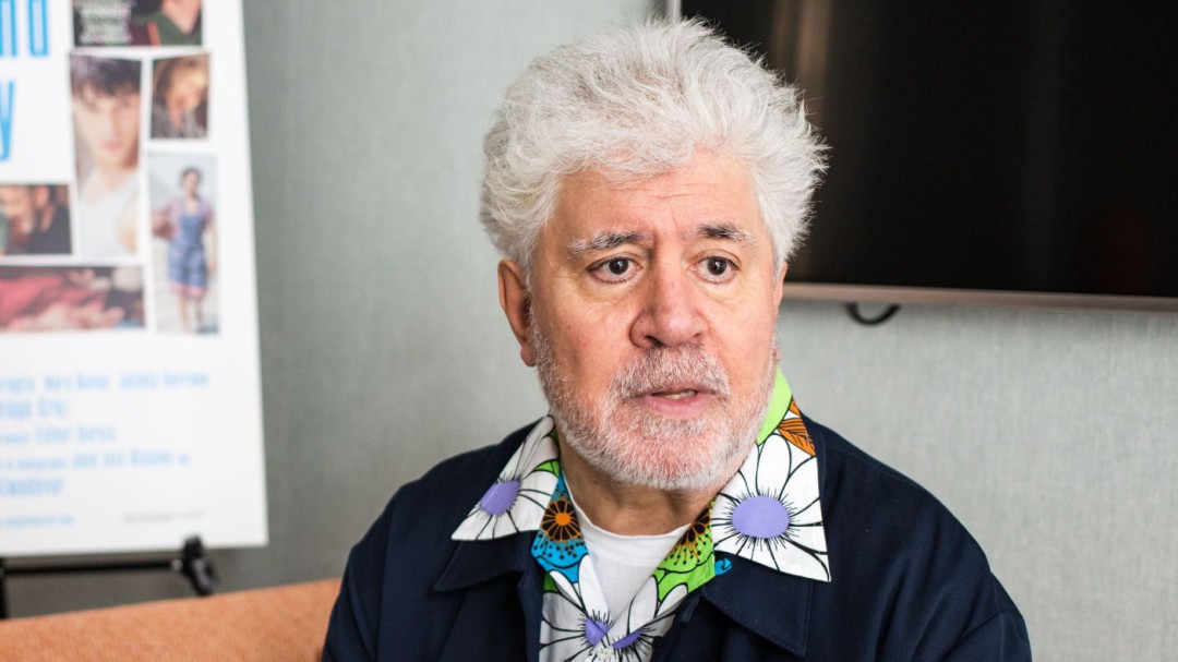 Desbandada en la SGAE: Almodóvar más de un centenar de cineastas se van