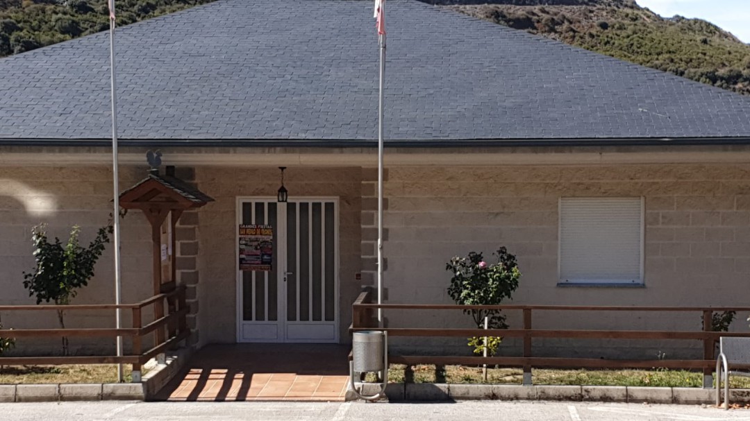 La Junta Vecinal de San Pedro de Trones financia un velatorio en la localidad