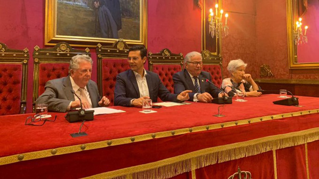 ¿Ha sido una simple descoordinación o es síntoma de un desgobierno en Granada?