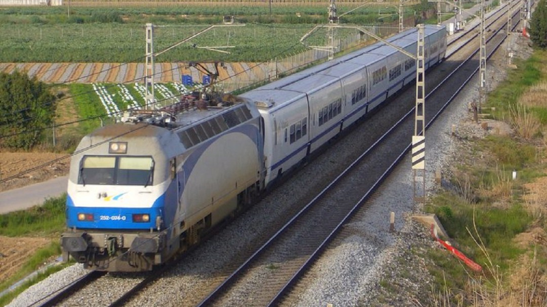 La mejora del enlace Ourense-Monforte- Lugo da sus primeros pasos