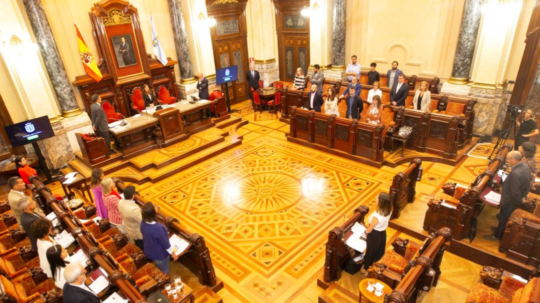 A Coruña inicia la creación del área con la abstención del PP