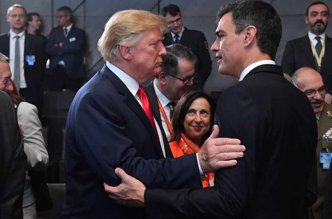 Foto de archivo de Donald Trump y Pedro Sánchez. Foto de archivo de Donald Trump y Pedro Sánchez.