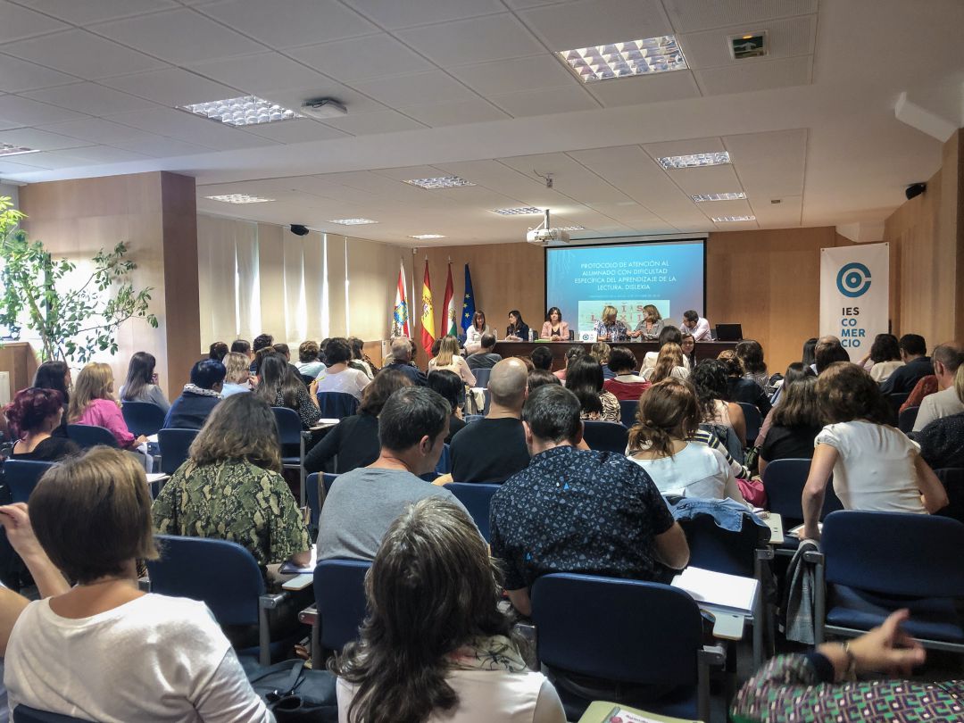 Dos nuevos protocolos en Educación para Altas Capacidades y Dislexia Dos nuevos protocolos en Educación para Altas Capacidades y Dislexia