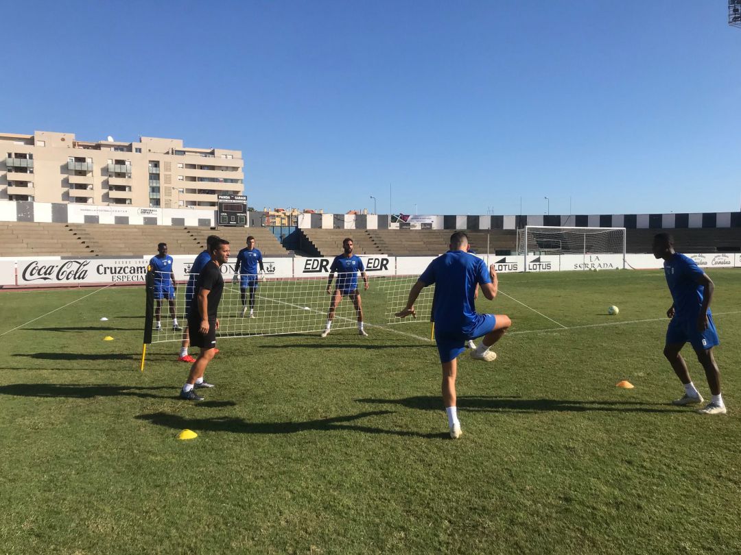 Un momento de un entreno. Un momento de un entreno.