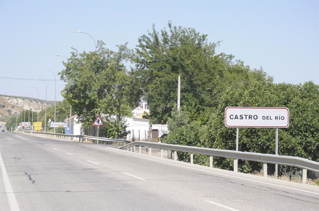 N-432 a su paso por Castro del Río N-432 a su paso por Castro del Río