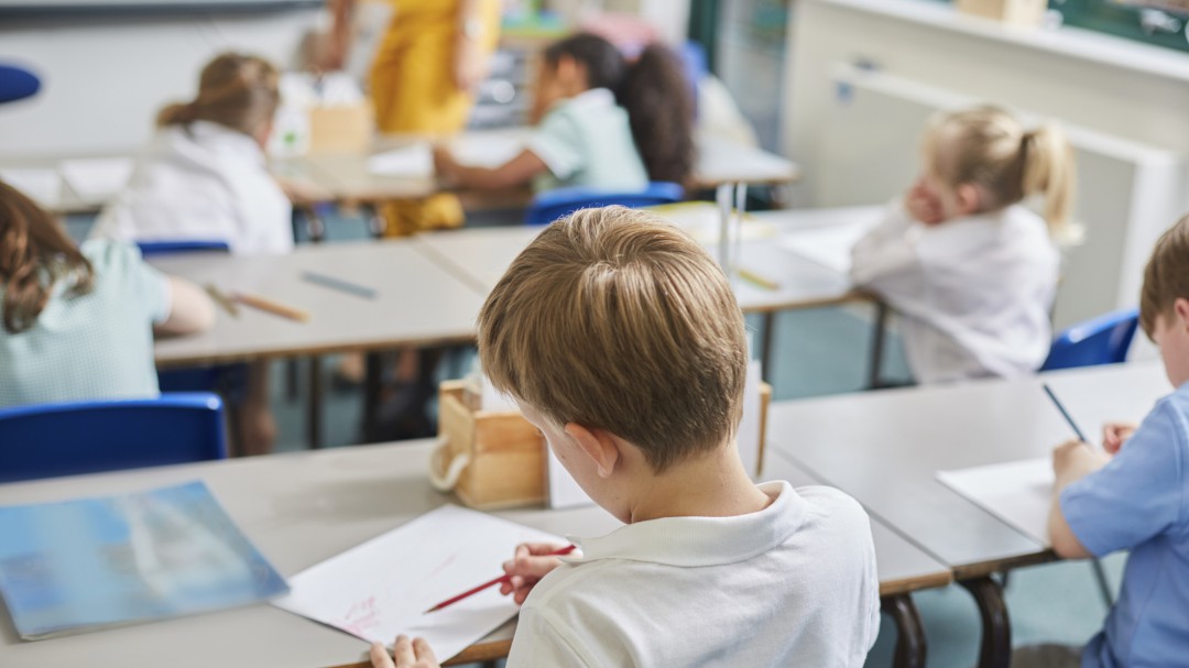 Las religiones islámica y evangélica se impartirán de nuevo este curso en 13 colegios de la Comunitat