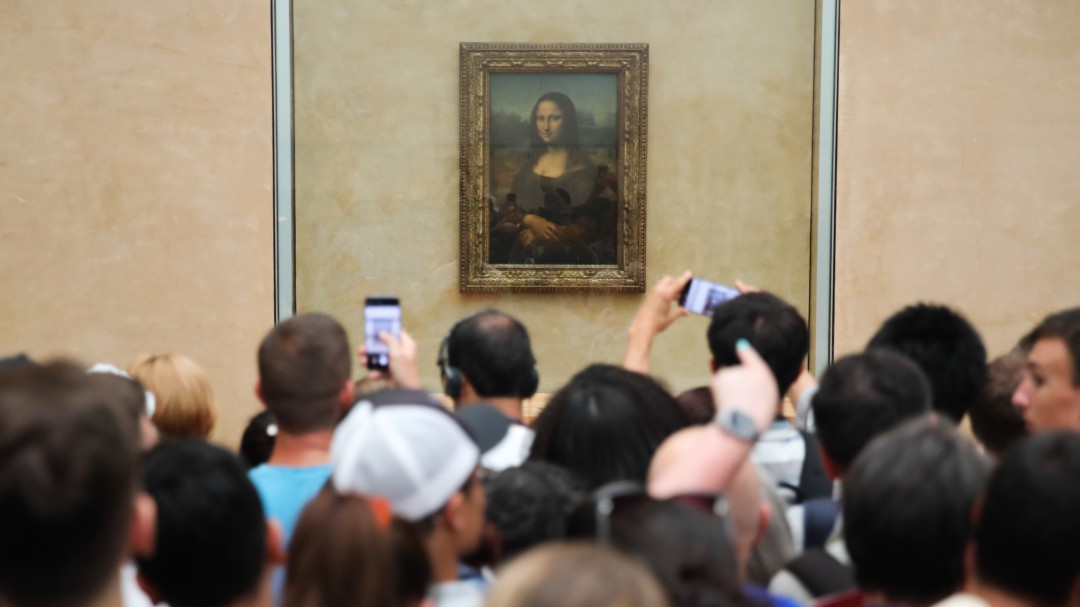La Gioconda vuelve tres meses después a su sala habitual en el Louvre