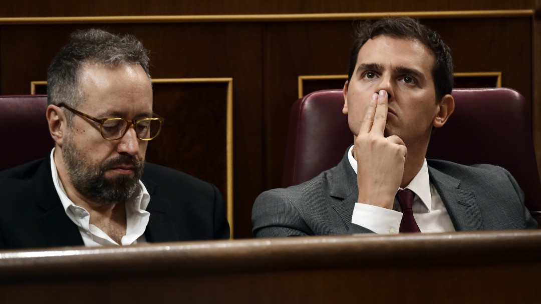 Girauta: "El PSC es un partido de lameculos paniaguados mezclados con ladrones pijos"