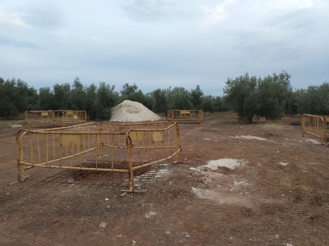 Trabajos de perforación para cimentar torres de alta tensión Trabajos de perforación para cimentar torres de alta tensión