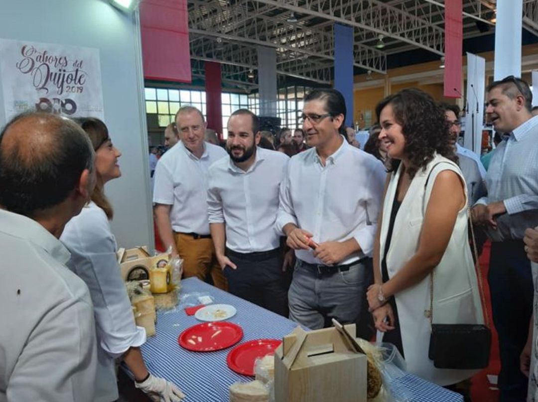 José Manuel Caballero en uno de los stand de 'Sabores del Quijote' José Manuel Caballero en uno de los stand de 'Sabores del Quijote'