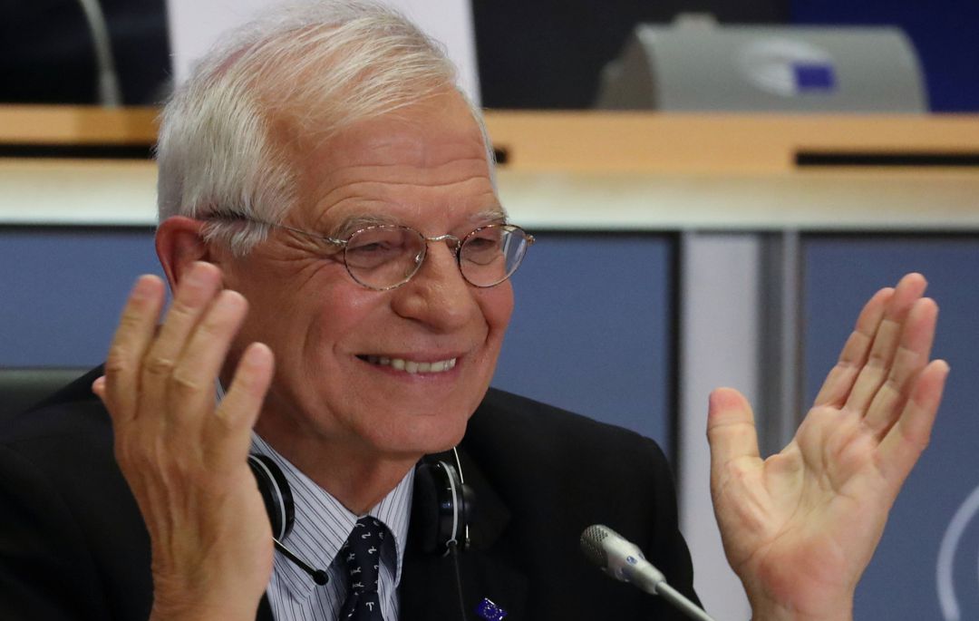 El ministro español de Exteriores en funciones, Josep Borrell, ha recibido el visto bueno de los eurodiputados para convertirse en el próximo alto representante de la Unión Europea (UE) para Asuntos Exteriores. El ministro español de Exteriores en funciones, Josep Borrell, ha recibido el visto bueno de los eurodiputados para convertirse en el próximo alto representante de la Unión Europea (UE) para Asuntos Exteriores.