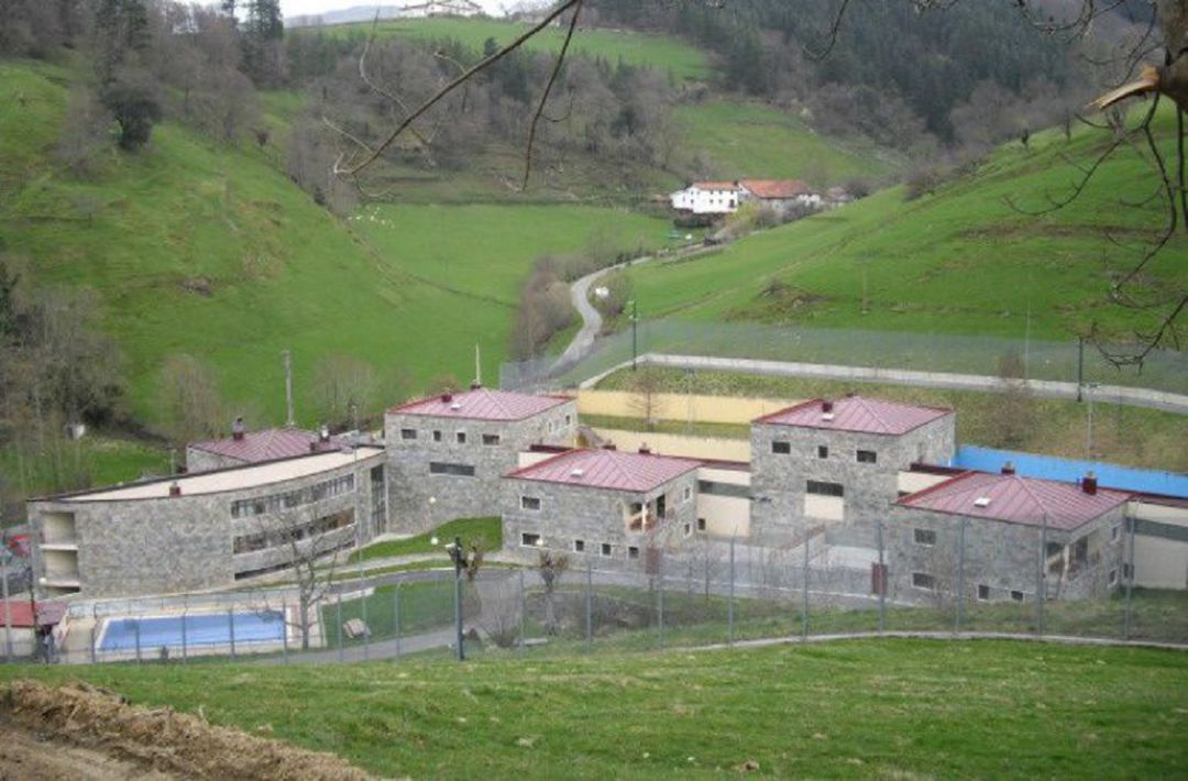 Ingresa en el centro de Zumarraga un menor acusado de dos agresiones sexuales Ingresa en el centro de Zumarraga un menor acusado de dos agresiones sexuales