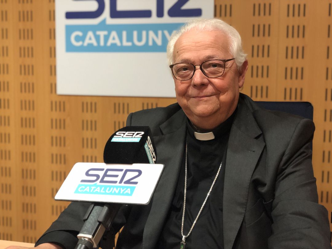El bisbe de Girona, Francesc Pardo, abans de començar l'entrevista El bisbe de Girona, Francesc Pardo, abans de començar l'entrevista