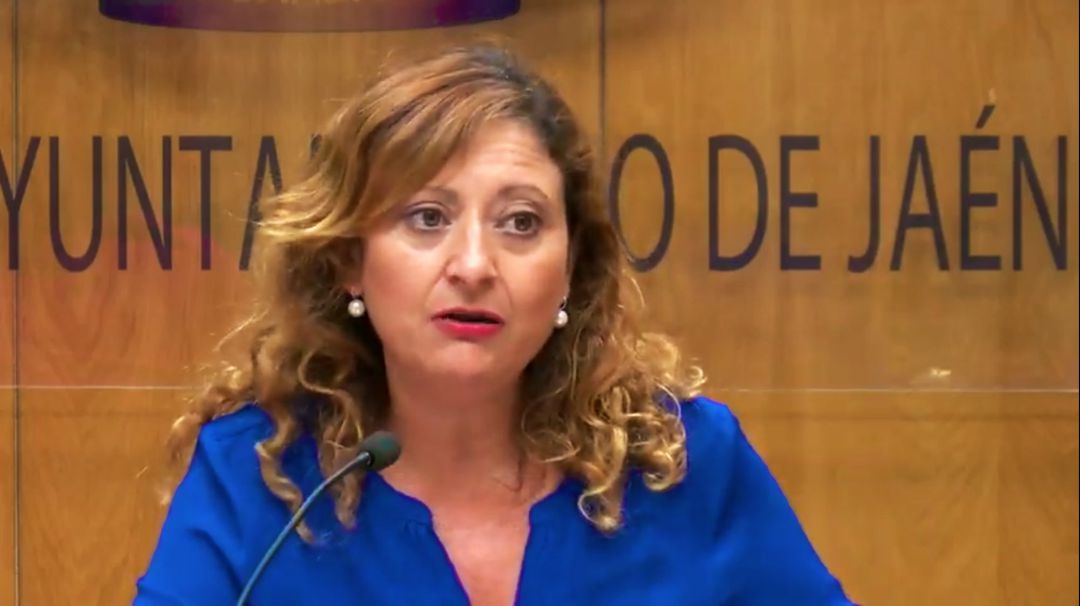Reyes Chamorro ha arremetido contra la edil de hacienda en el Ayuntamiento de Jaén a la que acusa de emitir "falsedades" sobre la gestión municipal del PP Reyes Chamorro ha arremetido contra la edil de hacienda en el Ayuntamiento de Jaén a la que acusa de emitir "falsedades" sobre la gestión municipal del PP