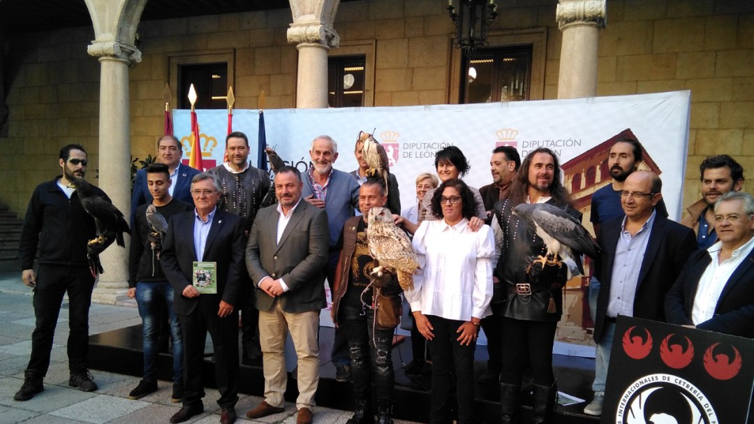 Proponen aves rapaces para combatir la plaga de topillos