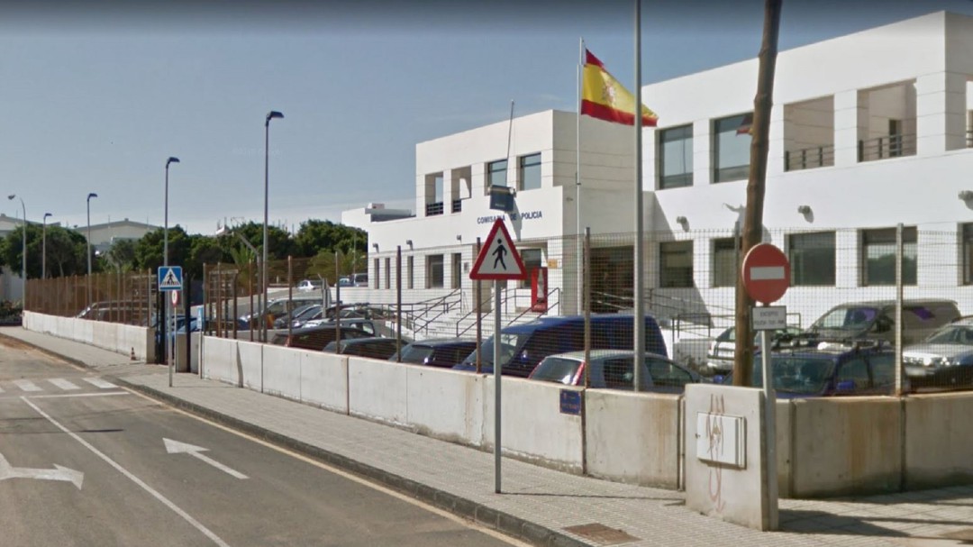 Detenido tras identificarse con un pasaporte manipulado en Lanzarote