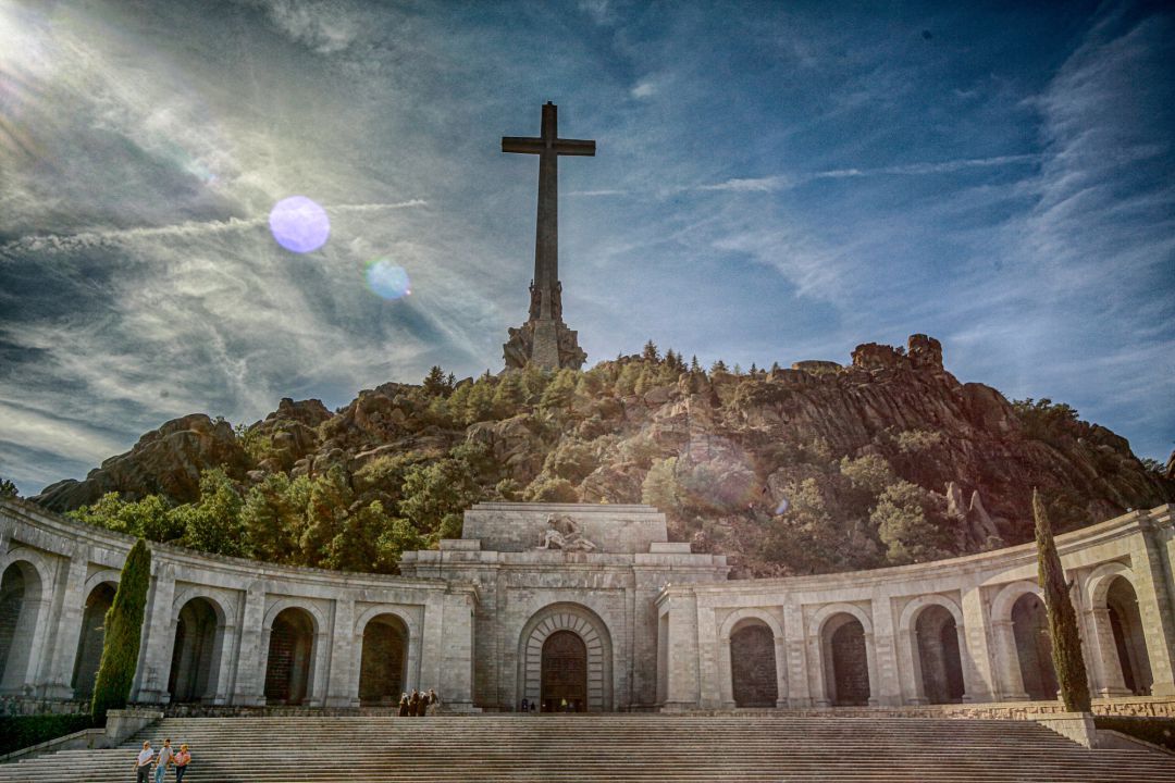 Imagen del Valle de los Caídos, donde está enterrado Franco. Imagen del Valle de los Caídos, donde está enterrado Franco.