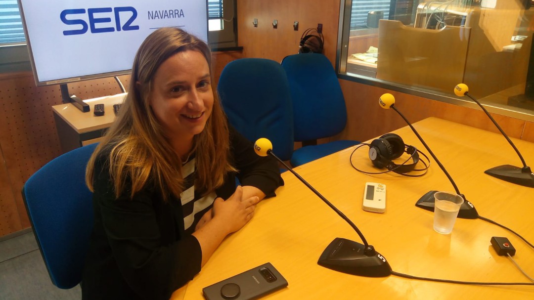 La nueva directora del aeropuerto de Pamplona quiere mejorar los servicios comerciales