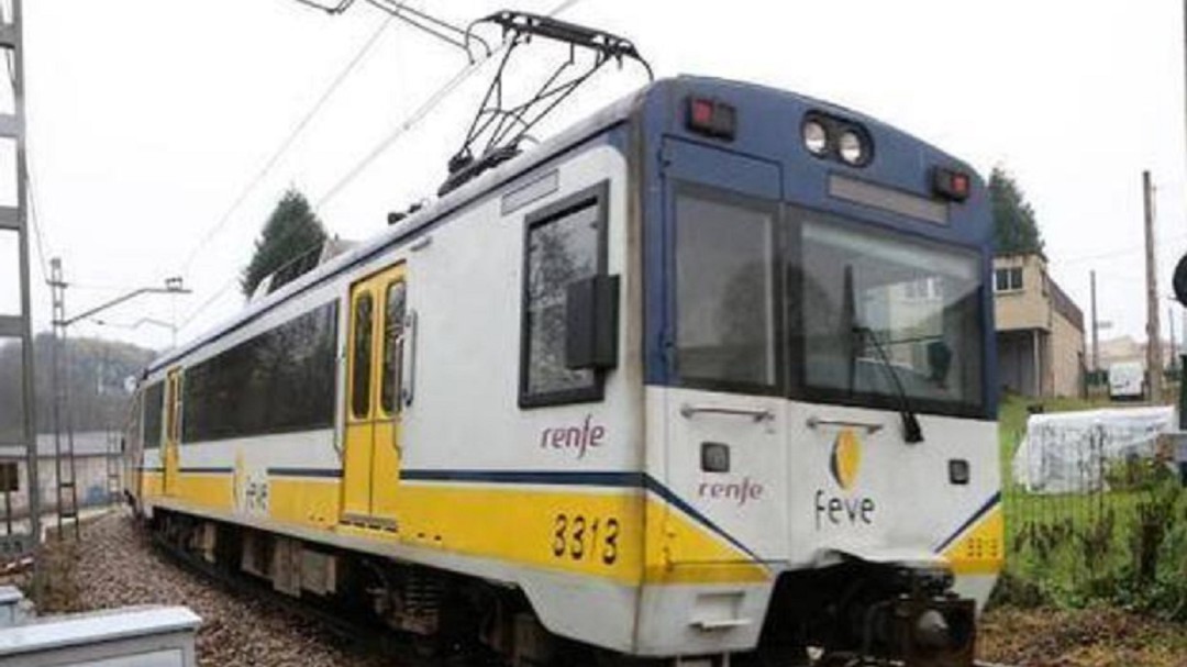 Renfe registra casi dos averías al día en los trenes que comunican Santander con Bilbao y Oviedo