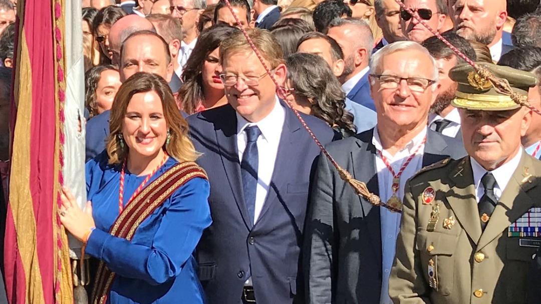 Catalá y Ribó: emoción y reivindicación en la procesión cívica