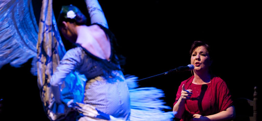 Carmen Linares ha actuado en varias ocasiones en las Jornadas Flamencas de Fuenlabrada y hoy participa con Jorge Pardo en este homenaje. Carmen Linares ha actuado en varias ocasiones en las Jornadas Flamencas de Fuenlabrada y hoy participa con Jorge Pardo en este homenaje.