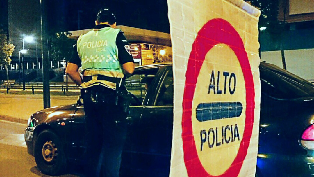 La Fiscalía propone a los ayuntamientos que realicen más controles de drogas, alcohol y velocidad