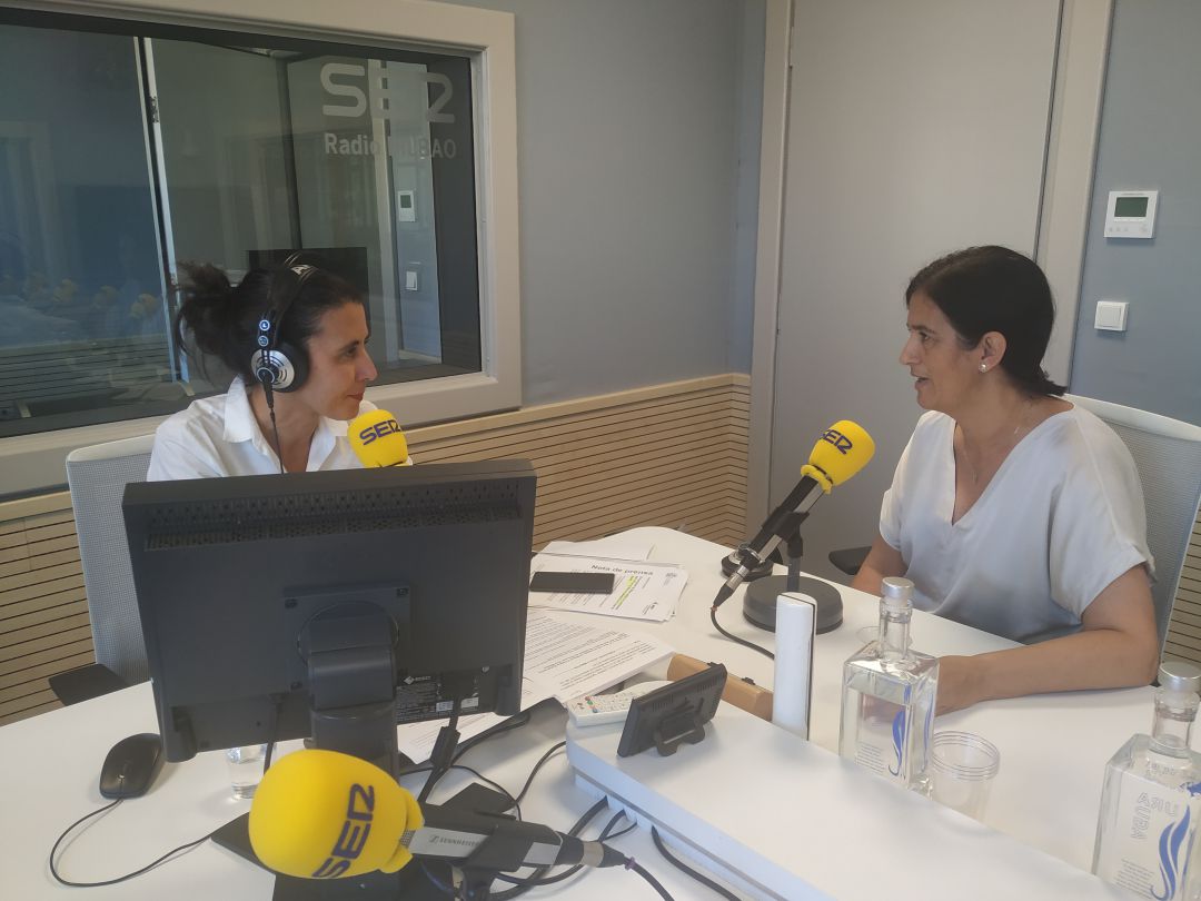 Cristina Etxebarría, directora del aeropuerto de Bilbao, confirma la ampliación de las salas de embarque remoto donde se registra mayor afluencia de pasajeros Cristina Etxebarría, directora del aeropuerto de Bilbao, confirma la ampliación de las salas de embarque remoto donde se registra mayor afluencia de pasajeros