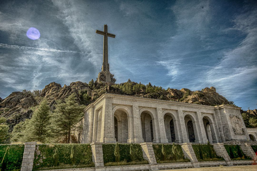 Imagen del Valle de los Caídos, donde está enterrado Francisco Franco Imagen del Valle de los Caídos, donde está enterrado Francisco Franco