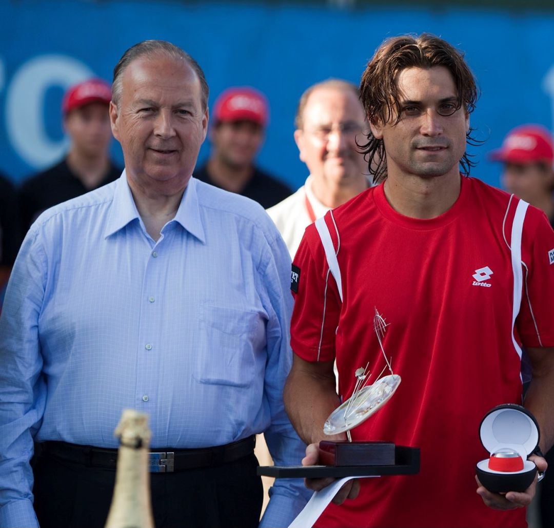 Manolo Galé y David Ferrer tras la final de 2010 en Luanco Manolo Galé y David Ferrer tras la final de 2010 en Luanco
