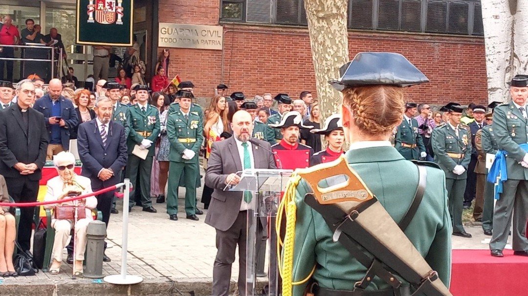 Arasti: "La Guardia Civil es más necesaria que nunca en Navarra"