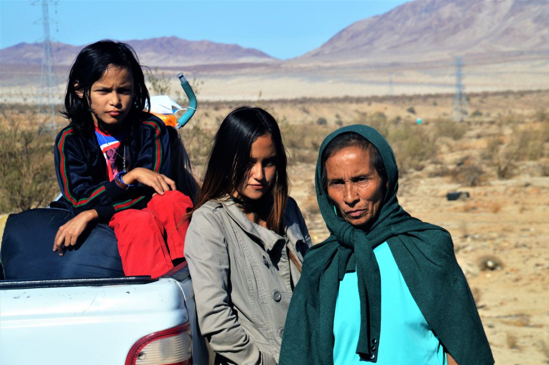 Familia caravana migrante Familia caravana migrante